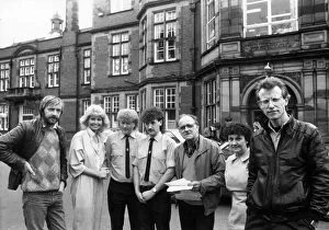 Northern celebrities backed moves by the National Union of Public Employees to fight Northern celebrities backed moves by the National Union of Public Employees to fight