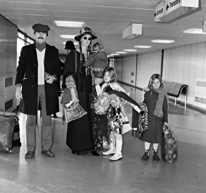Off on a week's holiday to Rome is Vanessa Redgrave with children Natasha, 7, Joely Off on a week's holiday to Rome is Vanessa Redgrave with children Natasha, 7, Joely