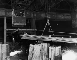 Olive Taylor, the female crane operator. 4th December 1940 Olive Taylor, the female crane operator. 4th December 1940