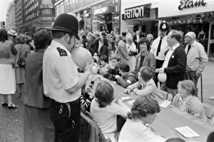 Images Dated 26th July 1981: The Oxford Street Association staged a party for over 5000 children ahead of the Royal