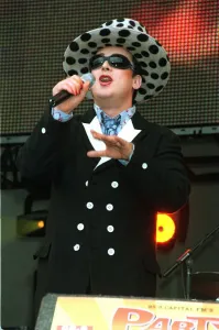 Party in the Park -Boy George of Culture Club July 1999 performing to an audience Party in the Park -Boy George of Culture Club July 1999 performing to an audience