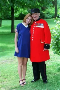 Patsy Palmer Actress May 98 Eastenders actress with Chelsea Penioner Patsy Palmer Actress May 98 Eastenders actress with Chelsea Penioner