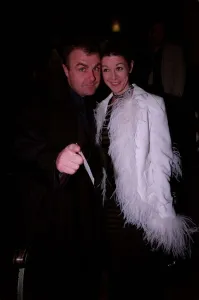 Paul Ross TV Presenter October 1998 Arriving at the Savoy Theatre for the London Paul Ross TV Presenter October 1998 Arriving at the Savoy Theatre for the London