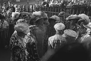 Pearly Kings and Queens Trafalgar Square London October 1958 Pearly King and Queen Pearly Kings and Queens Trafalgar Square London October 1958 Pearly King and Queen