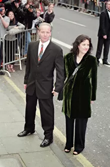 Images Dated 30th June 1999: Peter Mullan and his wife Ann at the film premiere of 'Entrapment'