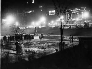 Piccadilly area of Manchester on a Friday night. 3rd May 1935 Piccadilly area of Manchester on a Friday night. 3rd May 1935