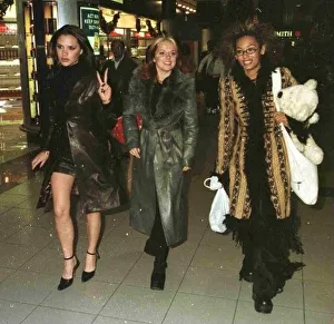 Pop Group Spice Girls leaving Heathrow for Madrid November 1997 Pop Group Spice Girls leaving Heathrow for Madrid November 1997