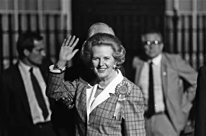 Images Dated 12th June 1987: Prime Minister Margaret Thatcher celebrate winning a third term in government for