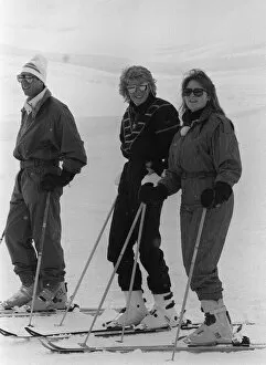 Images Dated 9th March 1988: Prince Charles, Princess Diana & Duchess of York on their skiing holiday in Klosters