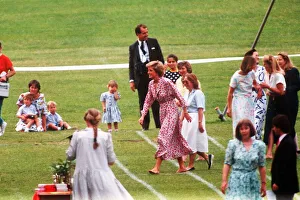 Princess Diana gets ready to race with other mums at Prince Williams Wetherby School Princess Diana gets ready to race with other mums at Prince Williams Wetherby School