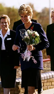 Princess Diana on a tour of Essex. 6th November 1990 Princess Diana on a tour of Essex. 6th November 1990