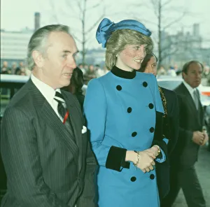 Princess Diana visits the people of Easterhouse in Glasgow. Scotland Princess Diana visits the people of Easterhouse in Glasgow. Scotland