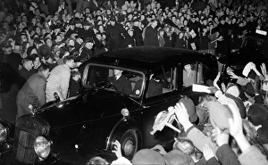 Princess Elizabeth and Prince Philip, the Duke of Edinburgh at Romsey for their honeymoon Princess Elizabeth and Prince Philip, the Duke of Edinburgh at Romsey for their honeymoon