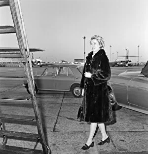 Images Dated 15th December 1973: Princess Grace of Monaco at Heathrow Airport en route from America to Paris