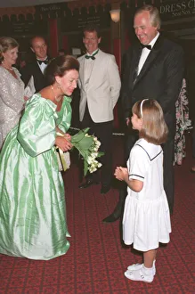 PRINCESS MARGARET AT THE THEATRE 04/07/1989 PRINCESS MARGARET AT THE THEATRE 04/07/1989