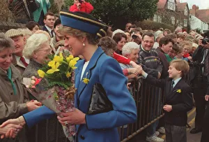 PRINCESS OF WALES, SHAKING HANDS WITH CROWDS ACCOMPANIED BY PRINCE PRINCESS OF WALES, SHAKING HANDS WITH CROWDS ACCOMPANIED BY PRINCE