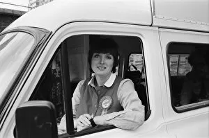 Images Dated 28th October 1982: Prospective Labour member of Parliament Harriet Harman tours Peckham where she is
