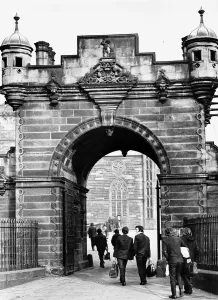 Pupils arrive at George Harriet fee paying school. 1972 Pupils arrive at George Harriet fee paying school. 1972