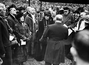 Queen Alexandra unveils Nurse Cavell Memorial. Pictured, Viscount Burnham Queen Alexandra unveils Nurse Cavell Memorial. Pictured, Viscount Burnham