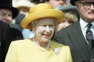 Queen Elizabeth attends the Epsom Derby at Epsom Racecourse, Surrey. 1st June 1994 Queen Elizabeth attends the Epsom Derby at Epsom Racecourse, Surrey. 1st June 1994