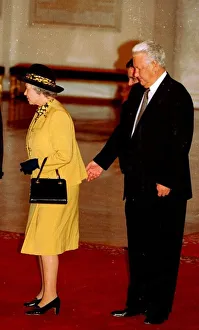 Queen Elizabeth with Boris Yeltsin standing behind at the Kremlin in Moscow Queen Elizabeth with Boris Yeltsin standing behind at the Kremlin in Moscow