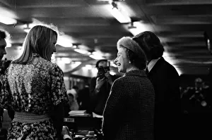 Queen Elizabeth II visits the offices of the Daily Mirror, Holborn office Queen Elizabeth II visits the offices of the Daily Mirror, Holborn office