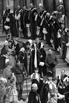 QUEEN ELIZABETH AND PRINCE PHILIP AT THE CHAPEL OF ST GEORGE, WINDSOR QUEEN ELIZABETH AND PRINCE PHILIP AT THE CHAPEL OF ST GEORGE, WINDSOR