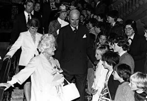 Images Dated 22nd June 1982: Queen Elizabeth the Queen Mother North East Visits Queen Elizabeth