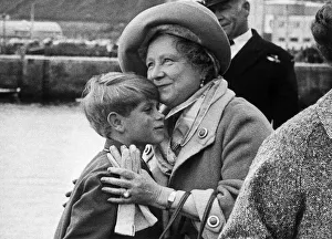 Queen Mother greets her grandson Prince Edward at the tiny Scottish port of Scrabster Queen Mother greets her grandson Prince Edward at the tiny Scottish port of Scrabster