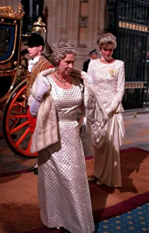 THE QUEEN AND THE PRINCESS OF WALES ARRIVING AT THE STATE OPENING OF PARLIAMENT 1991 THE QUEEN AND THE PRINCESS OF WALES ARRIVING AT THE STATE OPENING OF PARLIAMENT 1991
