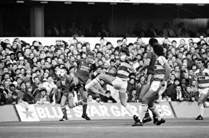 Images Dated 8th November 1986: Queens Park Rangers 1 v. Liverpool 3. Division One Football. November 1986 LF20-27-033