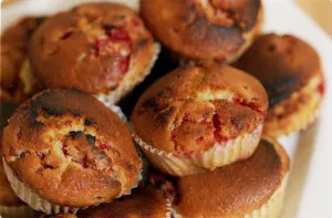 Raspberry Muffins September 1999 Hot fresh Raspberry Muffins Raspberry Muffins September 1999 Hot fresh Raspberry Muffins