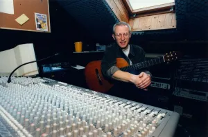 Ray Laidlaw, drummer of Lindisfarne at the Hi-Level Recording Studio. 08/01/96 Ray Laidlaw, drummer of Lindisfarne at the Hi-Level Recording Studio. 08/01/96
