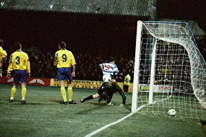 Reading 1 -1 Cardiff FA Cup match held at Elm Park Stadium. 3rd February 1998 Reading 1 -1 Cardiff FA Cup match held at Elm Park Stadium. 3rd February 1998