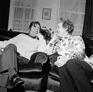 Reg Varney, actor, pictured at home with his wife Lilian. 20th August 1971 Reg Varney, actor, pictured at home with his wife Lilian. 20th August 1971