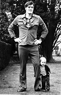 Richard Kiel actor and son Richard George Kiel - November 1976 Dbase MSI Richard Kiel actor and son Richard George Kiel - November 1976 Dbase MSI
