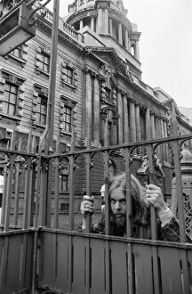 Images Dated 31st October 1977: Rick Wakeman seen here in 1977 after recently rejoined the 'Yes'group