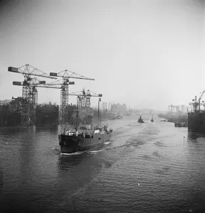 River Clyde, shipbuilding industry in Glasgow, Scotland. May 1951 River Clyde, shipbuilding industry in Glasgow, Scotland. May 1951