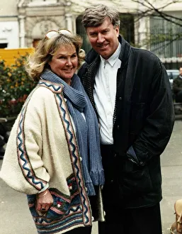 Robin Ellis actor with actress Wanda Ventham Robin Ellis actor with actress Wanda Ventham