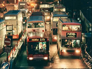 Images Dated 1st September 1994: Roe Street, Liverpool, L1, Merseyside. England. Buses at night