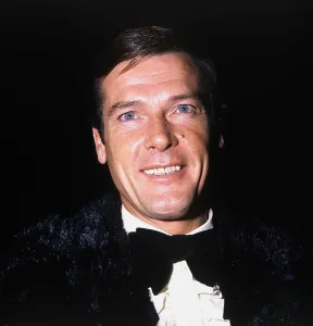 Roger Moore Actor - February 1973 Dbase MSI Roger Moore Actor - February 1973 Dbase MSI