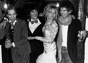 Images Dated 2nd January 1985: Ronnie Wood on his wedding day to Jo Howard 1985 with Rolling Stones fellow