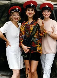 Rosie Rowell as the tarty Donna (centre) in the TV Programme Soldier Soldier Rosie Rowell as the tarty Donna (centre) in the TV Programme Soldier Soldier
