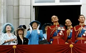 Images Dated 12th June 1993: Royal Family watching the Trooping the Colour on the balcony including the queen Mother