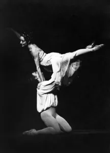 Russia ballet dancer Mikhail Baryshnikov in his debut with the Royal Ballet at Convent Russia ballet dancer Mikhail Baryshnikov in his debut with the Royal Ballet at Convent