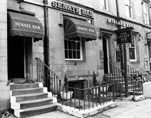 Images Dated 29th September 1983: Senate Bar, Public House, Ridley Place, Newcastle, 29th September 1983