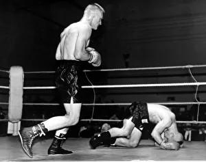 Shea Neary downs opponent Simon Frd then salutes his excellent victory Shea Neary downs opponent Simon Frd then salutes his excellent victory