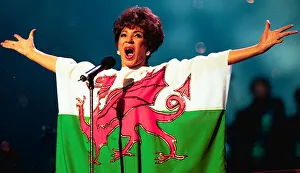 Shirley Bassey perforning at the Welsh Assembly Concert - 26th May 1999 Shirley Bassey perforning at the Welsh Assembly Concert - 26th May 1999