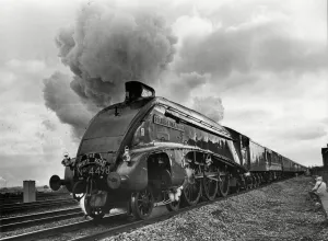 The Sir Nigel Gresley arrives at Derby Built in 1937 by Sir Nigel Gresley 15th February The Sir Nigel Gresley arrives at Derby Built in 1937 by Sir Nigel Gresley 15th February