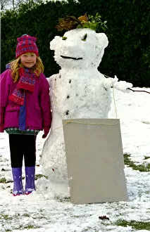 Images Dated 22nd November 1993: Snowman and his creator at Alexander Palace, London. November 1993